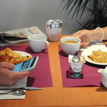 Mercure Centre Place Bretagne Отель