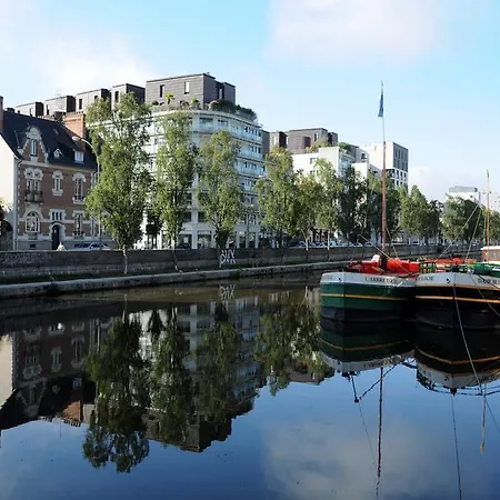Mercure Centre Place Bretagne Ренн